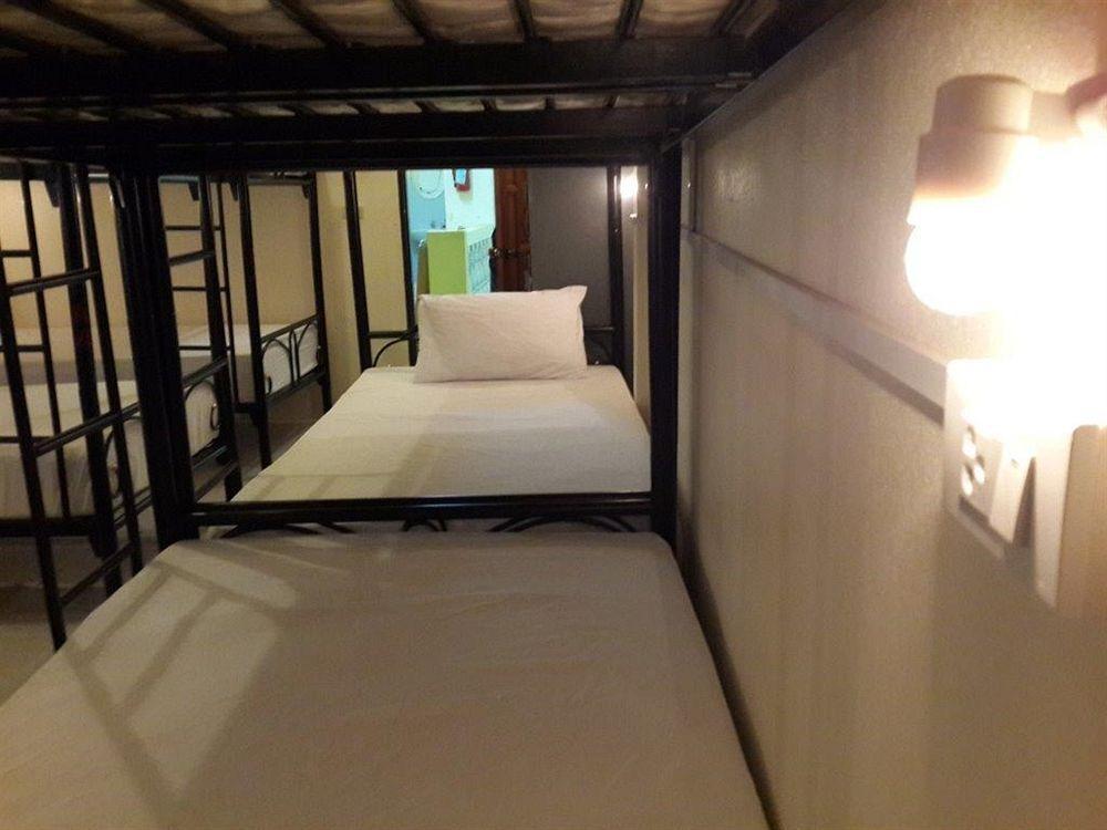 Seventeen Hostel Ko Pha Ngan Esterno foto