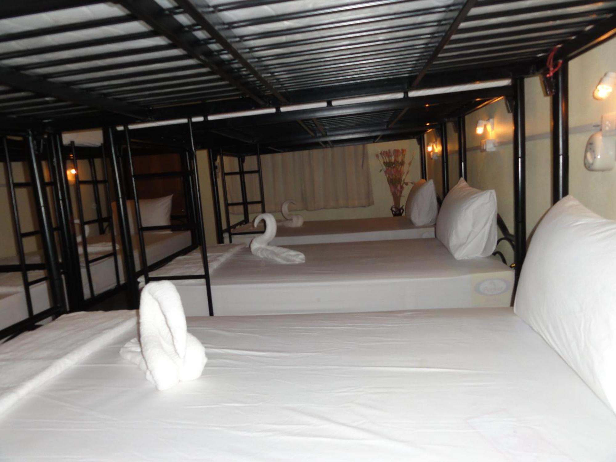 Seventeen Hostel Ko Pha Ngan Esterno foto