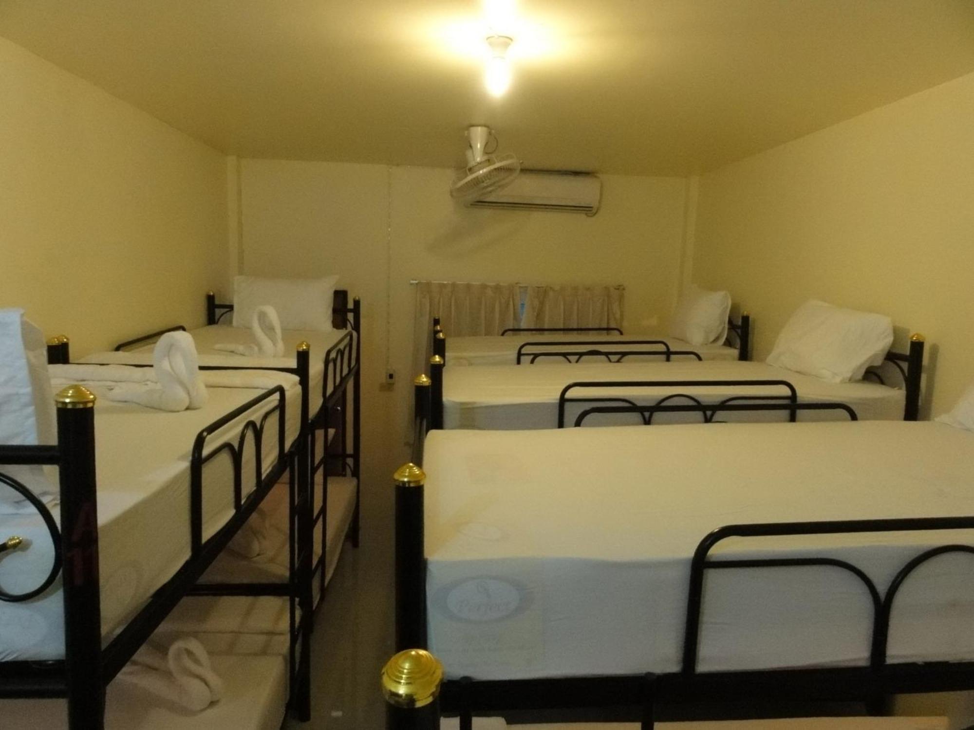 Seventeen Hostel Ko Pha Ngan Esterno foto