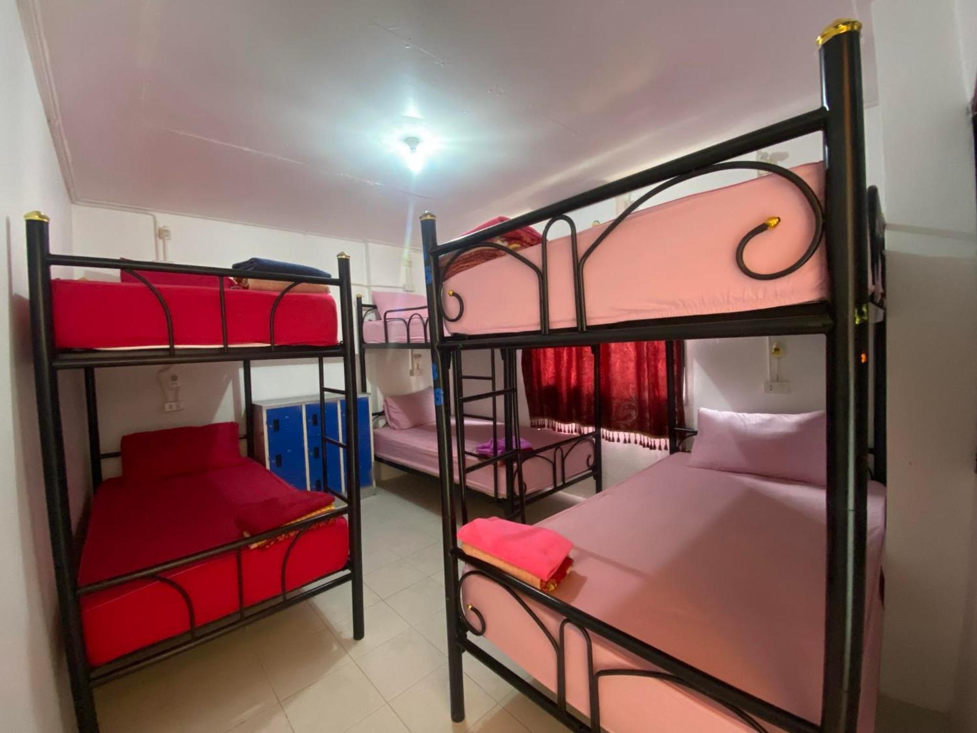 Seventeen Hostel Ko Pha Ngan Esterno foto