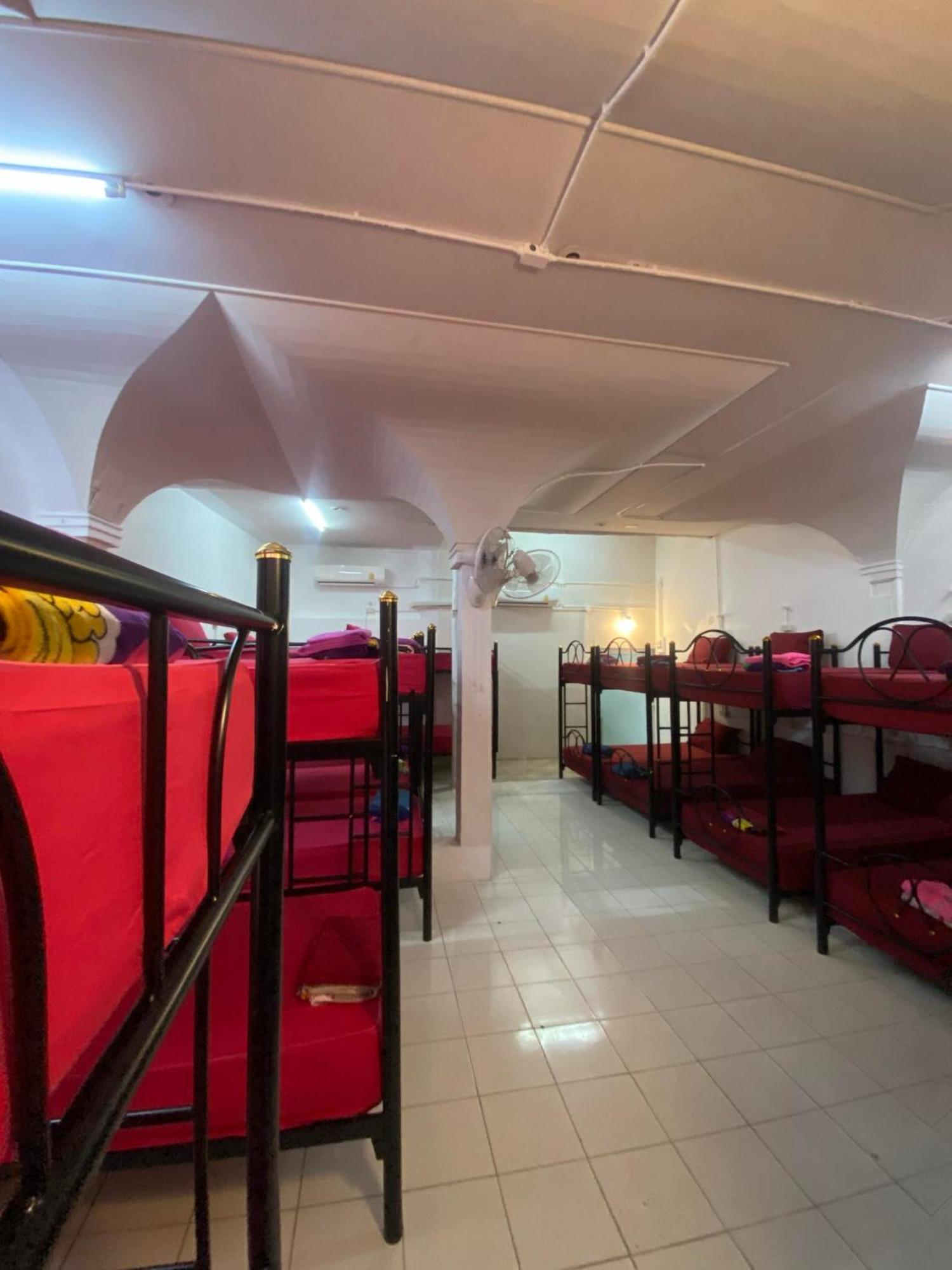 Seventeen Hostel Ko Pha Ngan Esterno foto